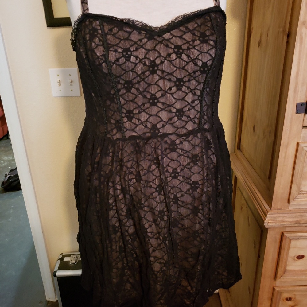 Black skulls dress